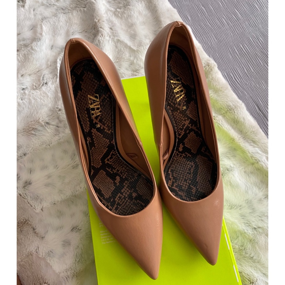 Nude heels